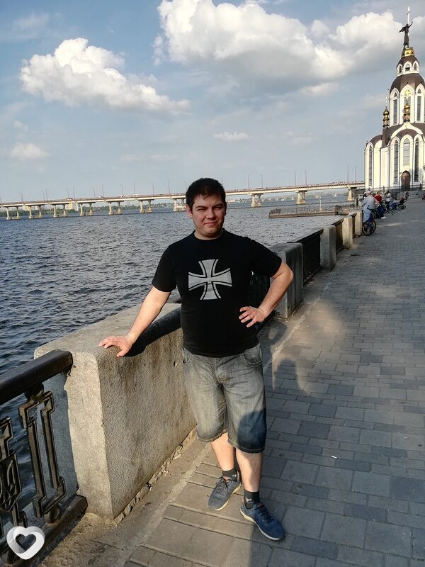 Максим, 31, Днепр — анкета №3690002