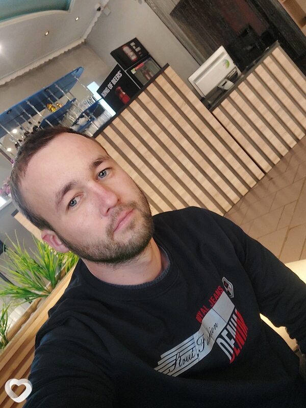Алексей, 29, Волхове — анкета №3690480