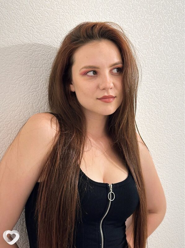 Алёна, 24, Санкт-Петербурге — анкета №3690419