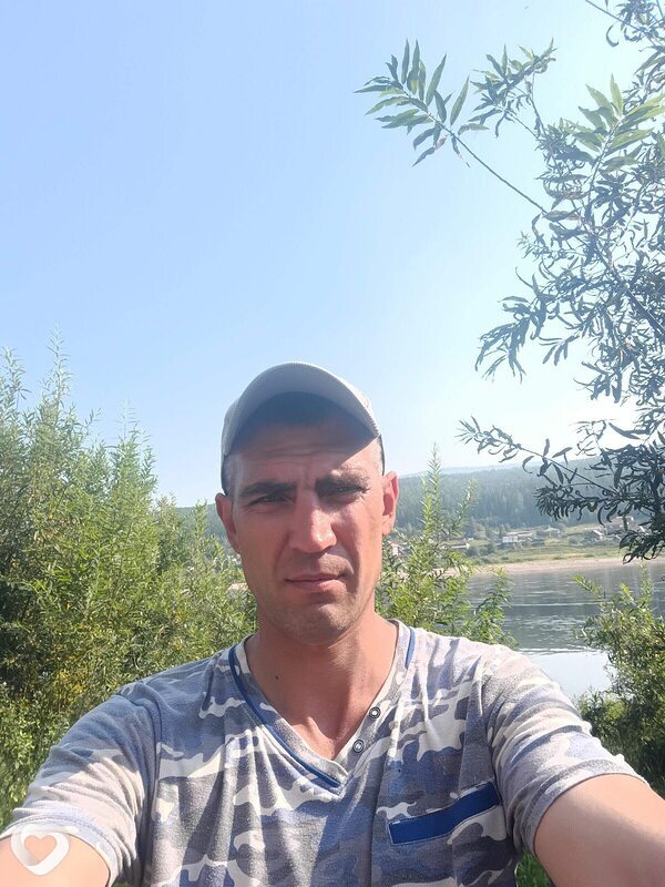 Юрий, 39, Томске — анкета №3691104