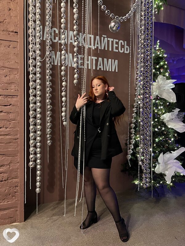 Елена, 23, Бийске — анкета №3691035