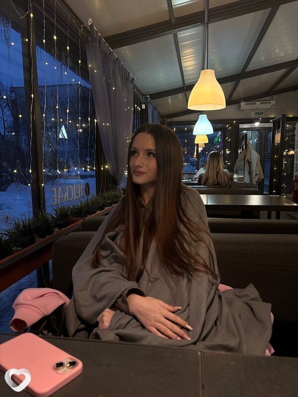 Алина, 19, Минске — анкета №3691583