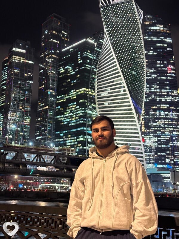 Фахридин, 22, Екатеринбурге — анкета №3691244