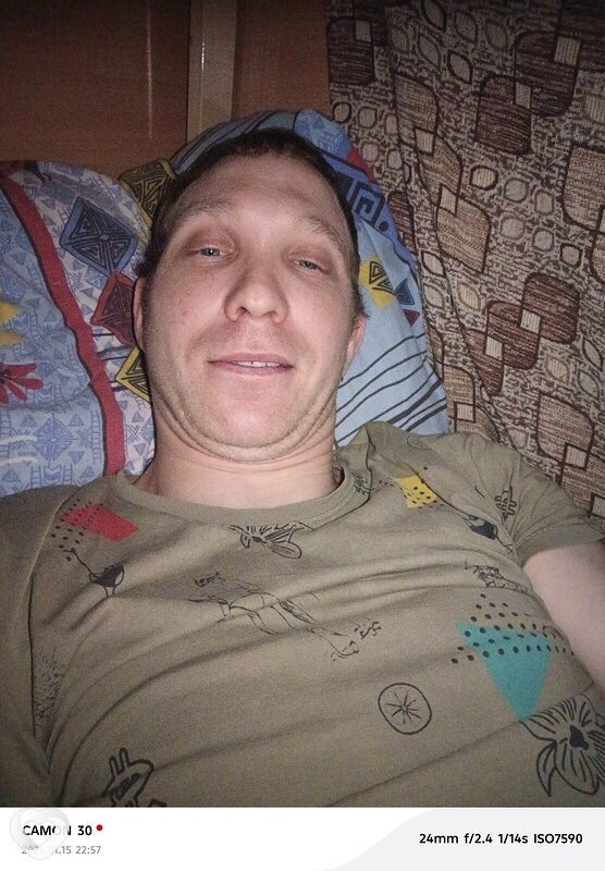 Коля, 31, Саратове — анкета №3691637