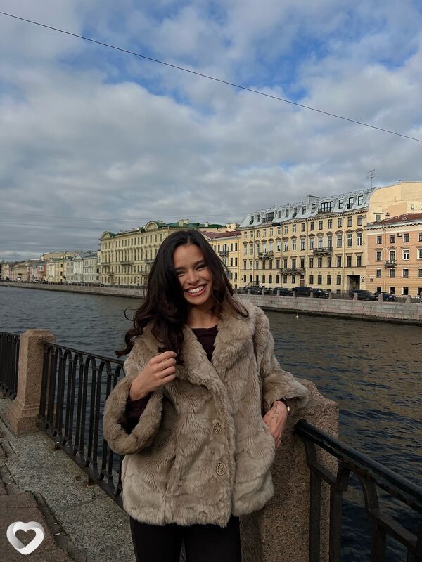 Алина, 18, Калининграде — анкета №3692292