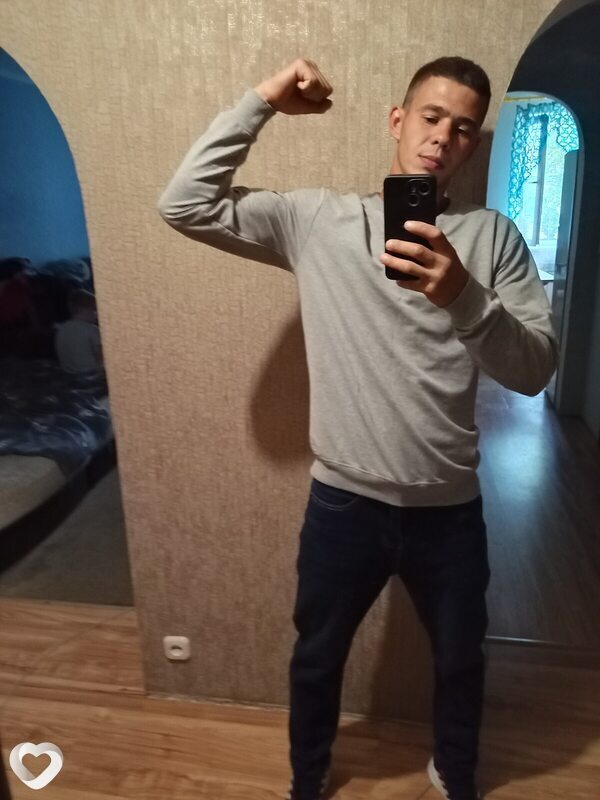 Сережа, 26, Барановичах — анкета №3692586