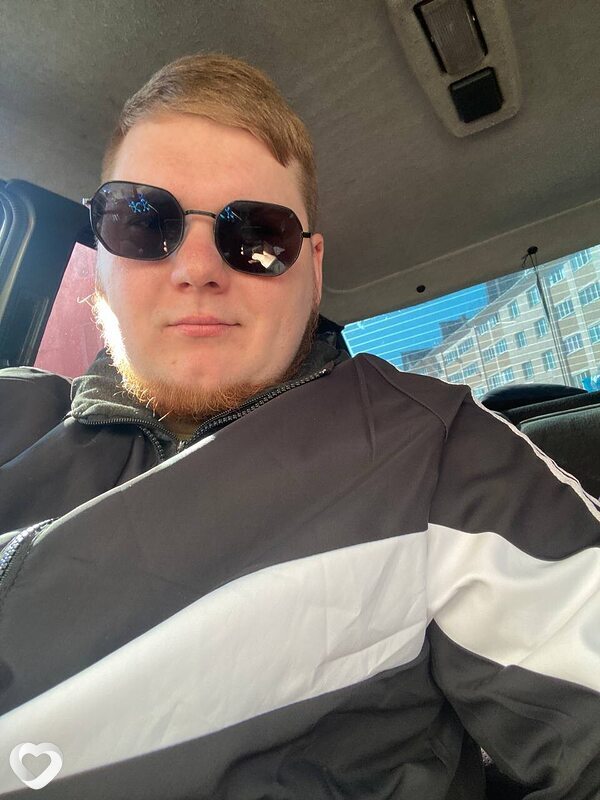 Михаил, 25, Екатеринбурге — анкета №3692533