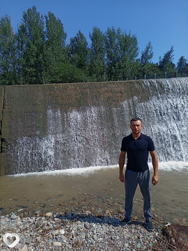 Авазбек, 30, Астане — анкета №3692722