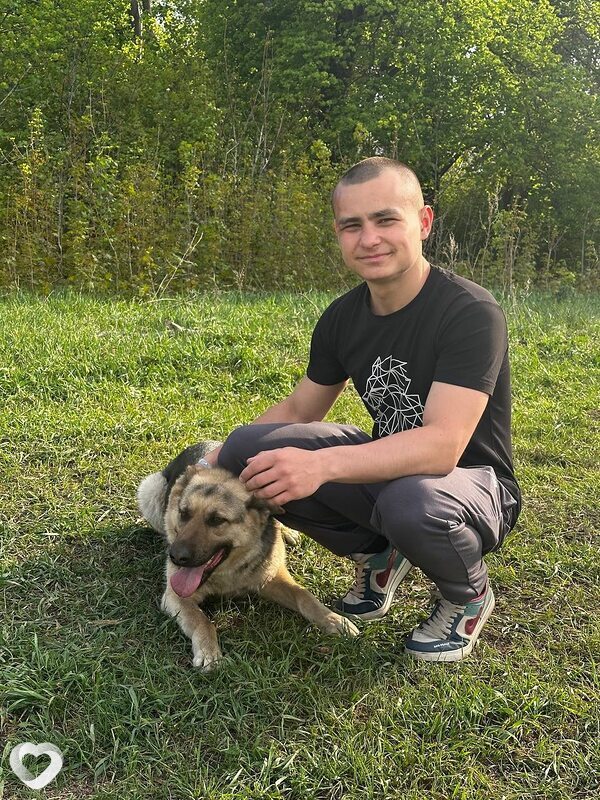 Виктор, 21, Ростове-на-Дону — анкета №3693089