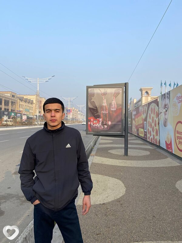Азиз, 20, Москве — анкета №3693032