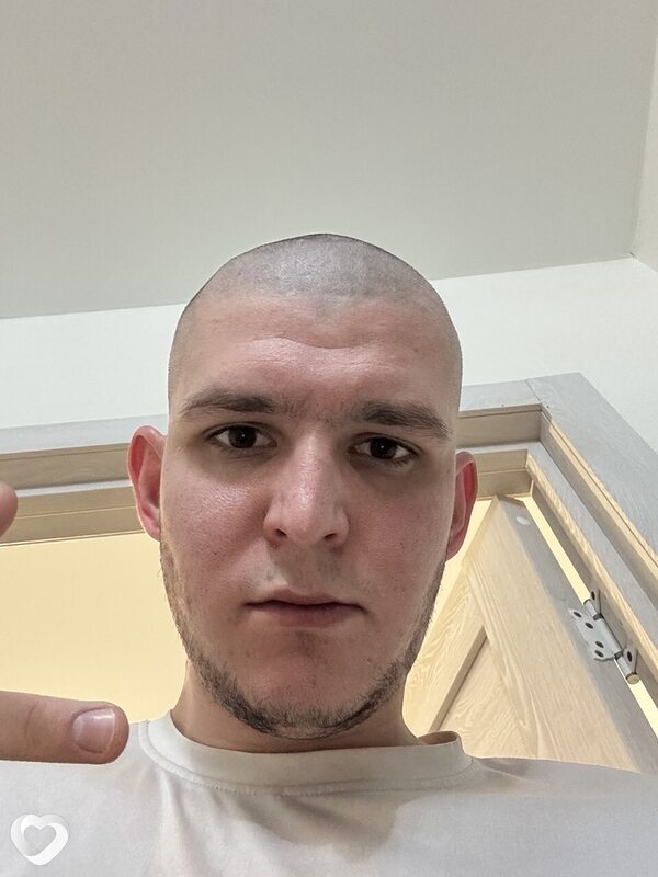 Денис, 23, Барнауле — анкета №3692990
