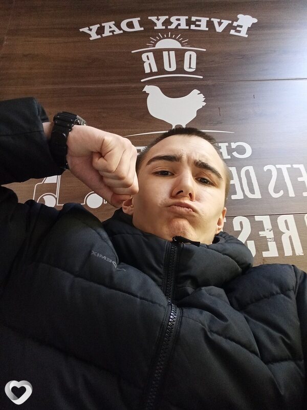 Alex, 19, Нижнем Новгороде — анкета №3693491