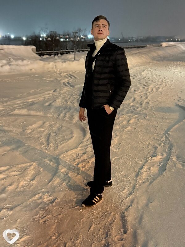 Артур, 23, Архангельске — анкета №3693495