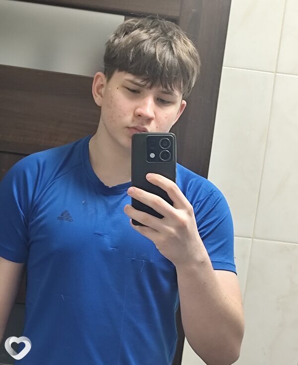 Вітя, Виноградов