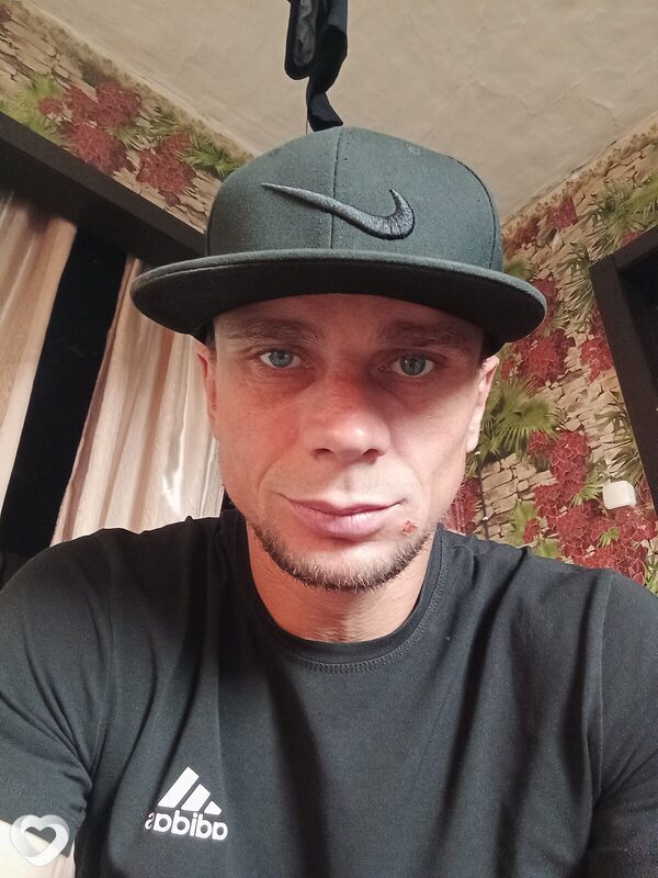 Виктор, 34, Ленинске-Кузнецком — анкета №3694325