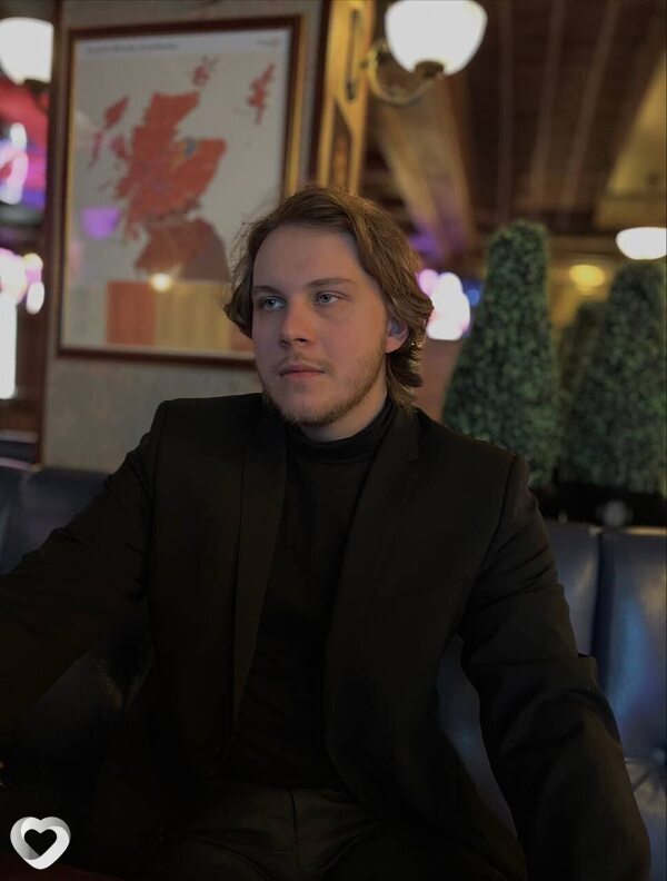 Александр, 23, Москве — анкета №3694969