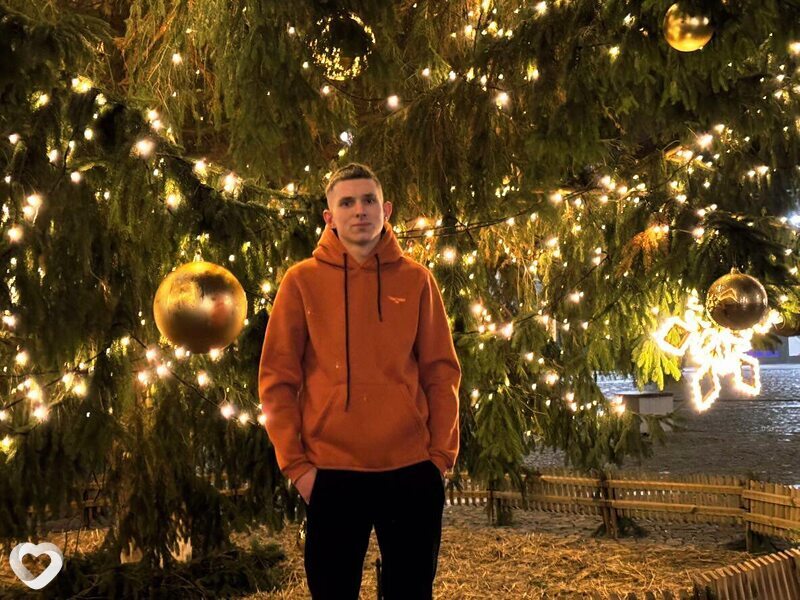 Олександр, 19, Днепр — анкета №3695840