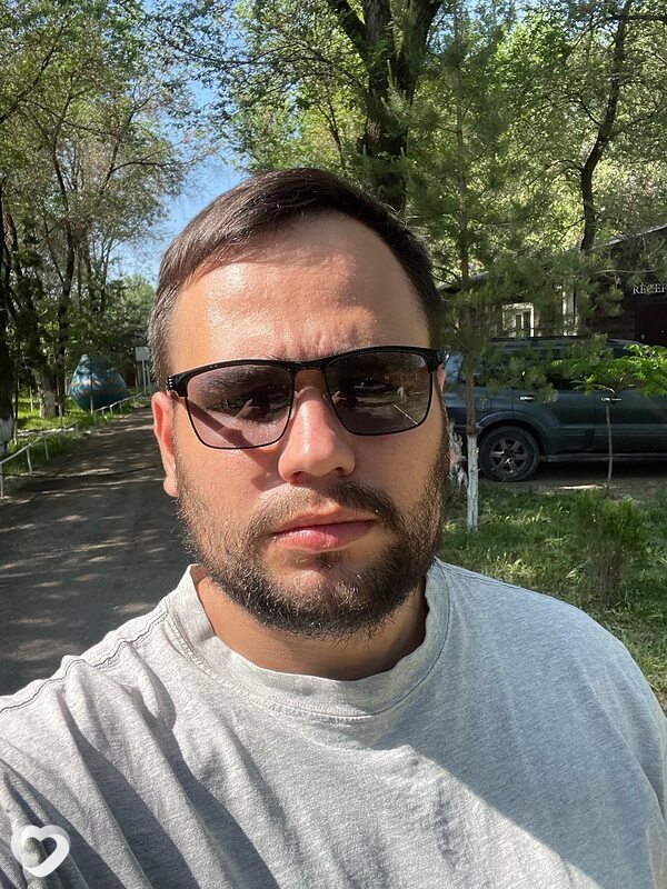 Виктор, 23, Алматы — анкета №3695907
