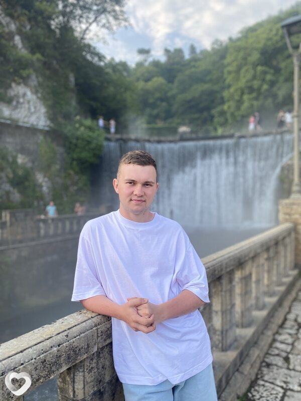 Павел, 24, Ульяновске — анкета №3696351