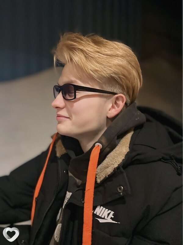 Павел, 20, Саратове — анкета №3696723