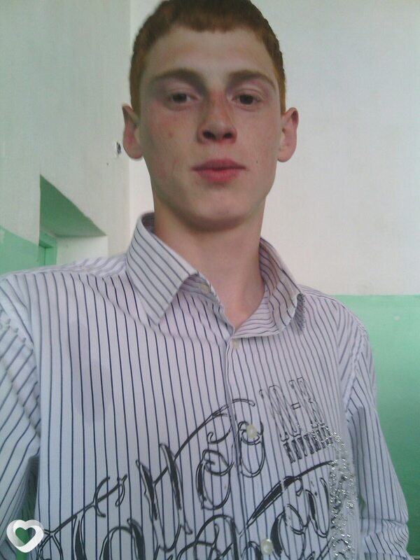 Алексей, 27, Осинниках — анкета №3696629