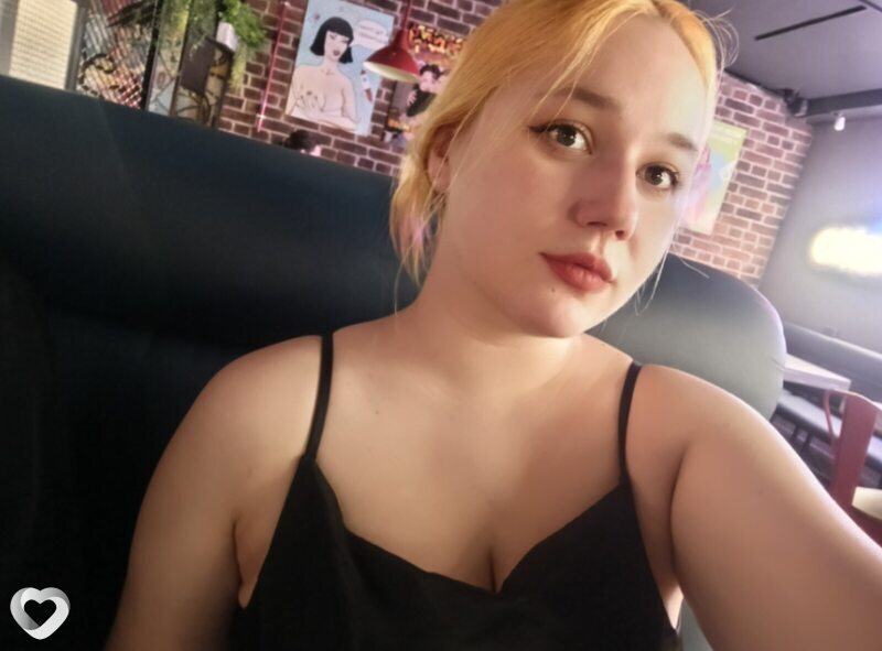 Аня, 23, Санкт-Петербурге — анкета №3697232