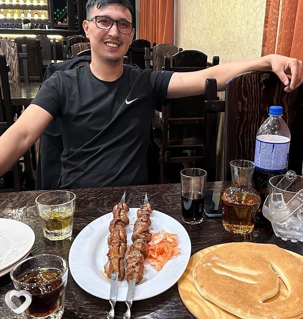 Бека, 30, Иркутске — анкета №3697676