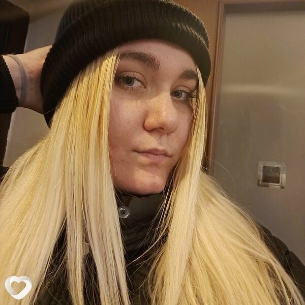 Арина, 21, Мытищах — анкета №3697900