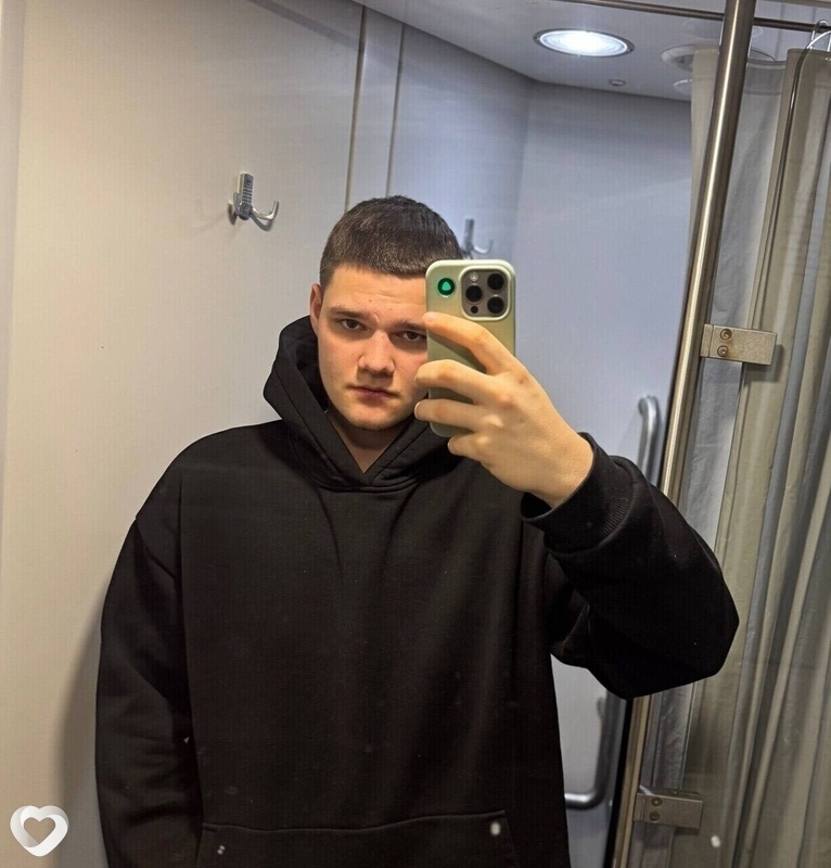 Влад, 18, Хабаровске — анкета №3698035