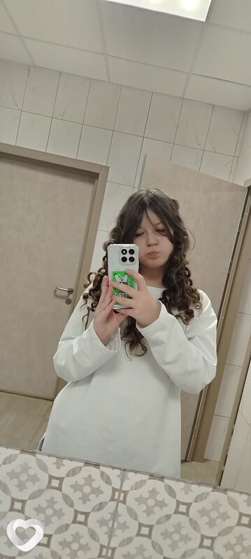 Амелия, 19, Великом Новгороде — анкета №3698174