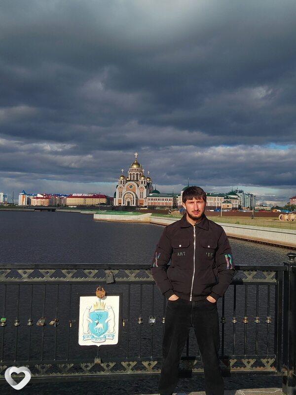 Эльяр, 27, Череповце — анкета №3698492