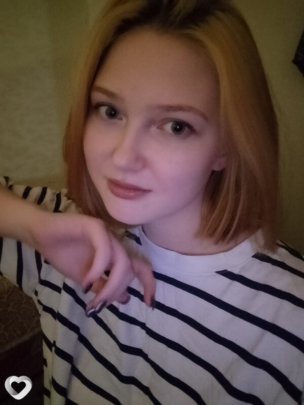 Настя, 20, Коряжме — анкета №3698538