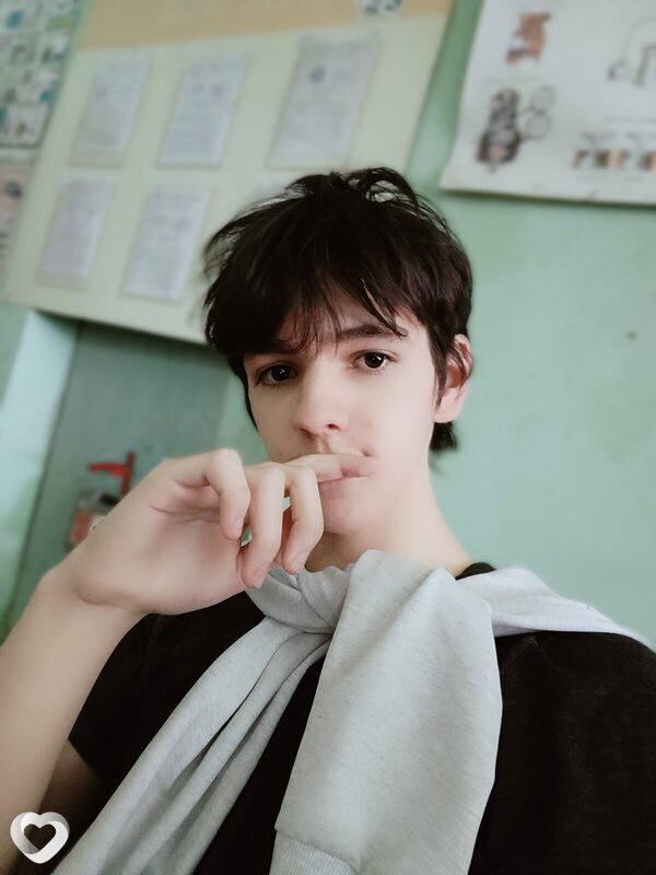 Богдан, 18, Калуге — анкета №3698669