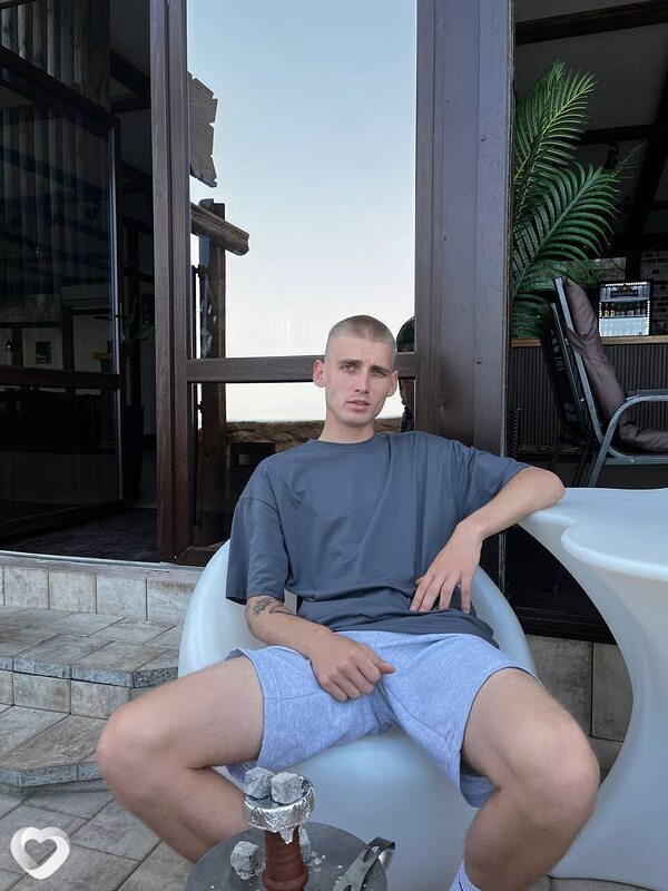 Иван, 25, Симферополе — анкета №3699090