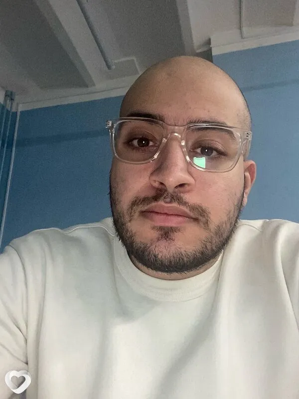 Вова, 23, Москве — анкета №3699395