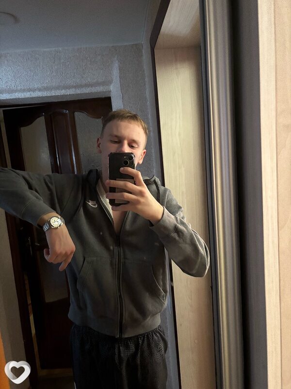 Алексей, 21, Жлобине — анкета №3699166