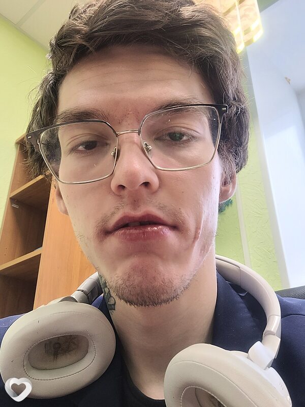 Юрий, 23, Ханты-Мансийске — анкета №3699786