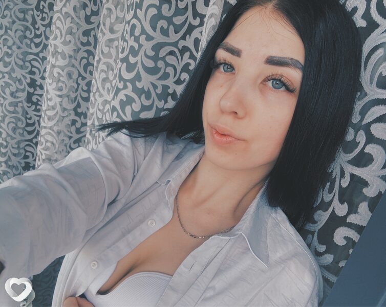 Фая, 22, Красноярске — анкета №3700612