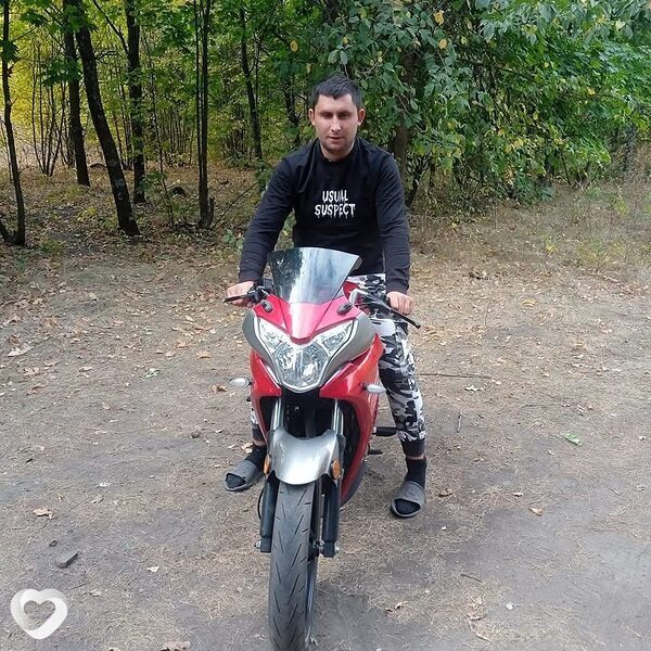 Артем, 35, Каменеце-Подольском — анкета №3700690