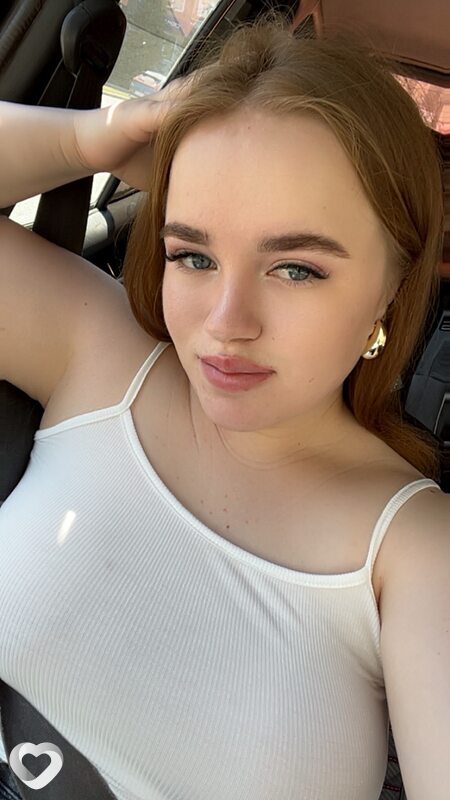 Марина, 21, Усть-Каменогорск — анкета №3700643