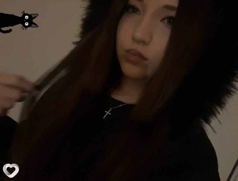 Алина, 19, Сочи — анкета №3701090