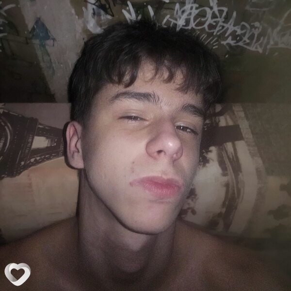 Данил, 21, Москве — анкета №3701567