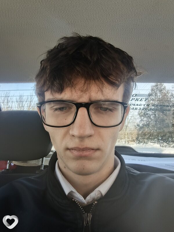 Дмитрий, 18, Брянске — анкета №3701573