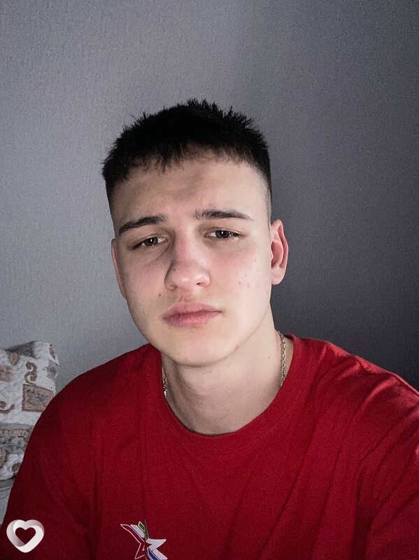 Богдан, 18, Бугульме — анкета №3702556