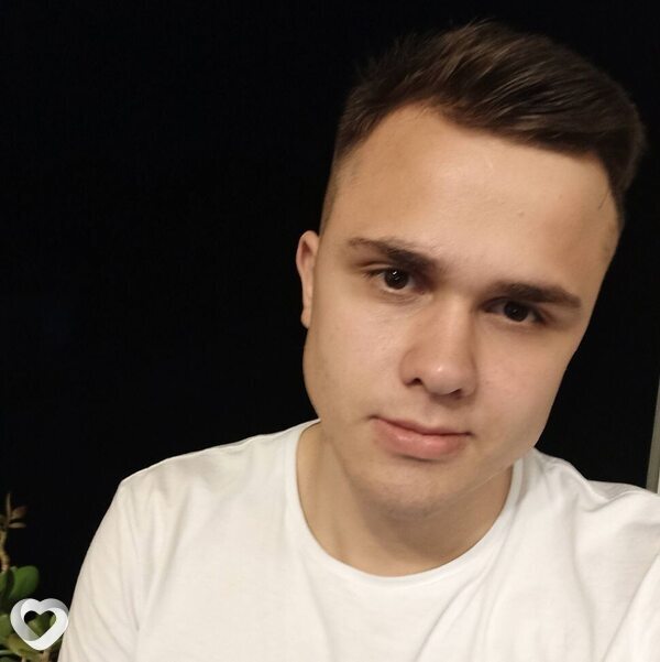 Виктор, 27, Ангарске — анкета №3702562