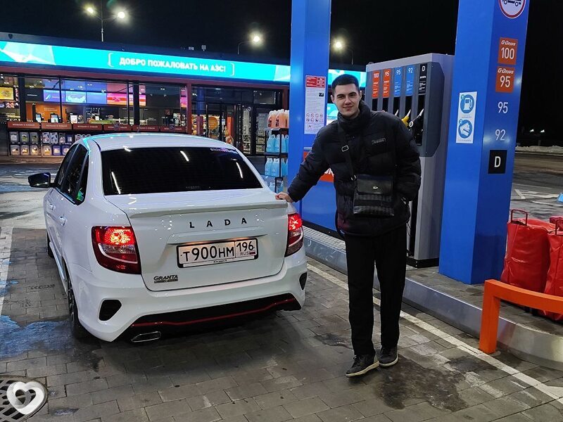 Данил, 23, Екатеринбурге — анкета №3702902