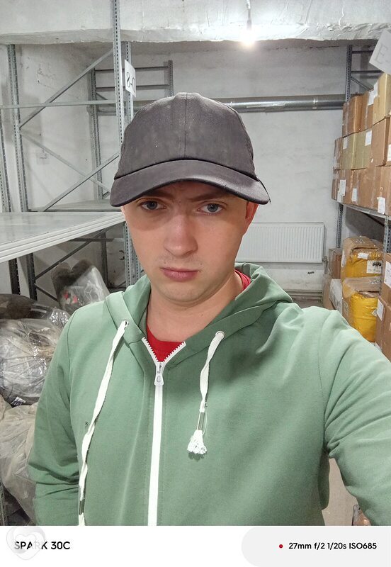 Богдан, 21, Луганске — анкета №3703322