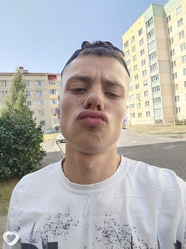 Егор, 18, Бобруйске — анкета №3703604