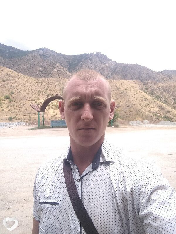 Димка, 29, Ейске — анкета №3703493