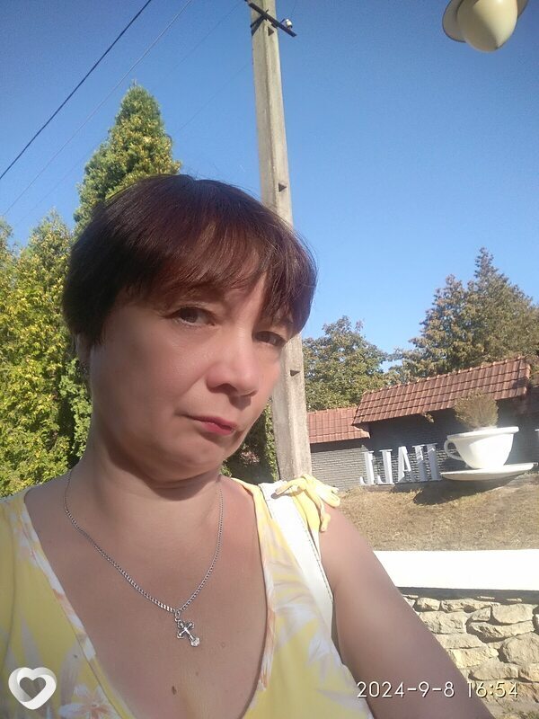 Евелина, Черновцы